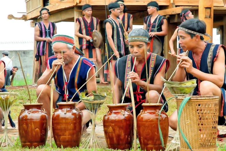 Mua gì về làm quà khi đi du lịch ở Kon Tum