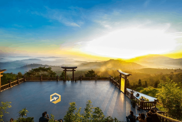 Chùa Linh Quy Pháp Ẩn - Cảnh đẹp tựa chốn thần tiên