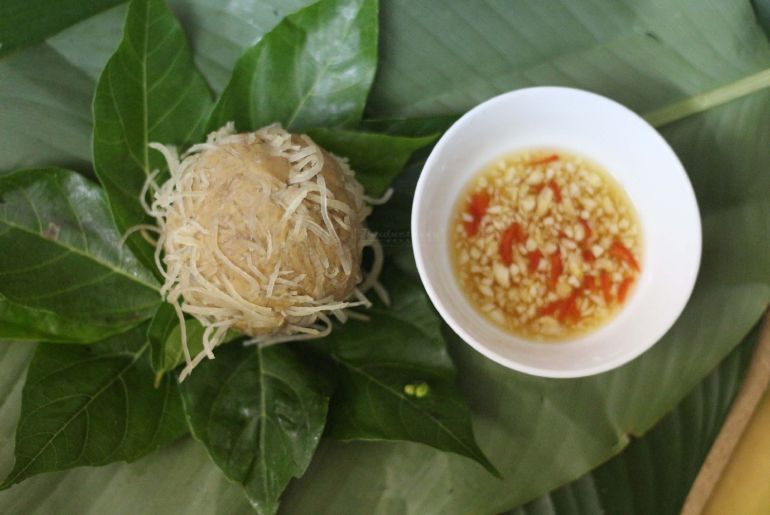 Nem nắm Nam Định - Món ngon trứ danh tại vùng đất Thành Nam