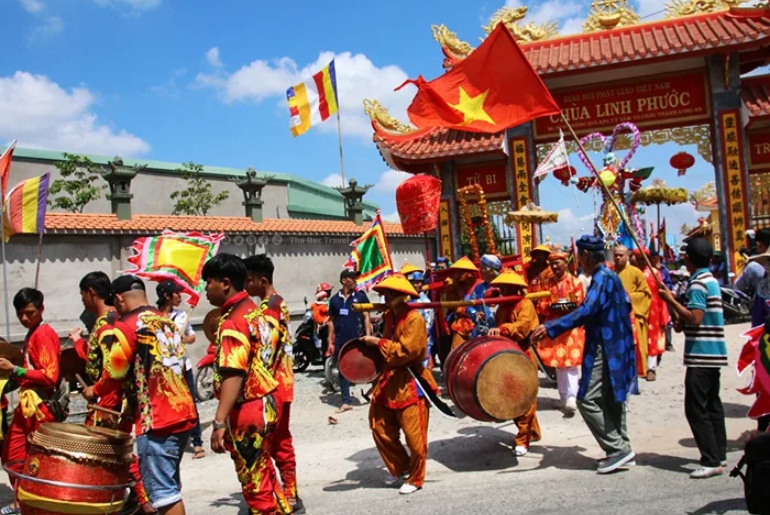Lễ Hội Làm Chay Long An – Di sản sống giữa lòng miền Tây Nam Bộ