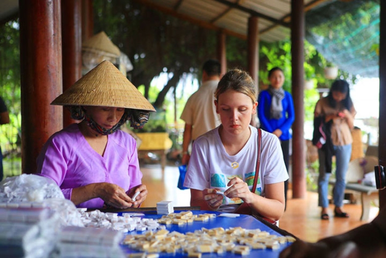 Tour du lịch Khu Du Lịch Lan Vương - Bến Tre 1 ngày - về miền tây